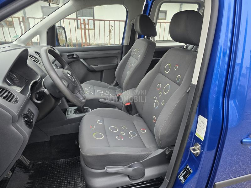 Volkswagen Caddy 1.6Tdi  7 SEDISTA