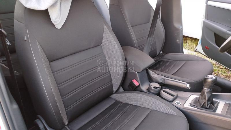 Škoda Octavia 1.6 tdi 95.000 k m