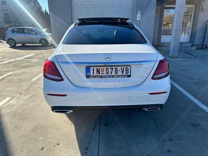 Mercedes Benz E 220 
