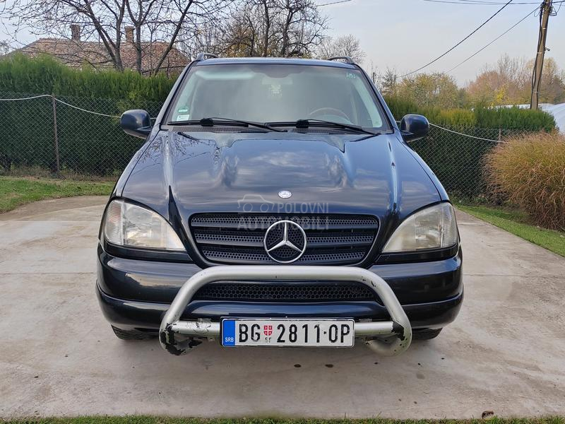 Mercedes Benz ML 270 cdi Manuelni menjač