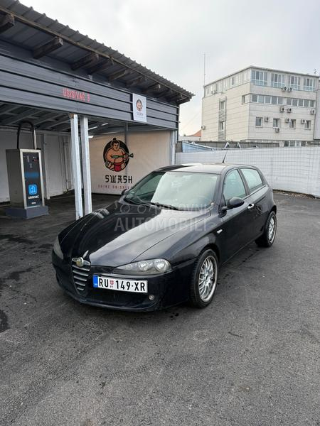 Alfa Romeo 147 1.9 16v