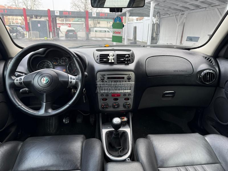 Alfa Romeo 147 1.9 16v