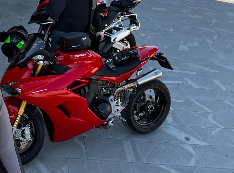 Ducati Supersport S