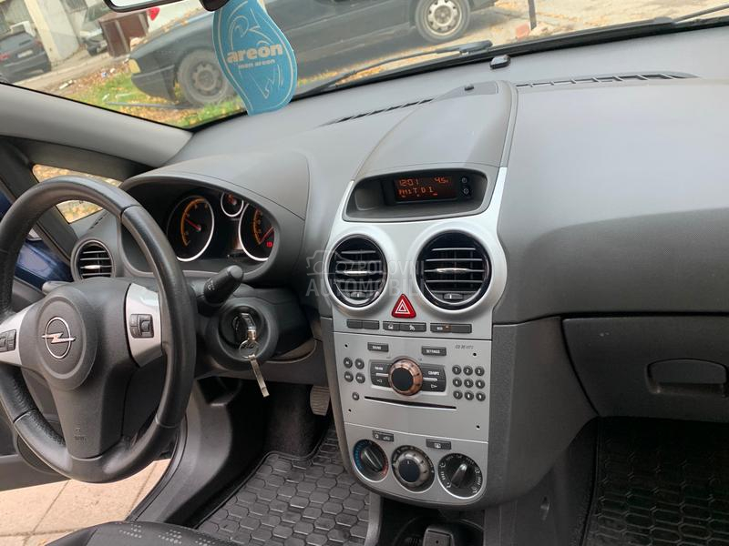 Opel Corsa D 1.3 mjt