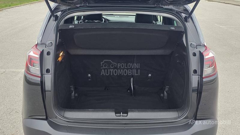 Opel Crossland X  1.2b Vel. Servis