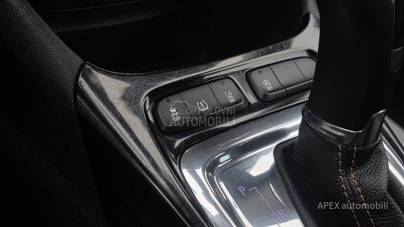 Opel Crossland X  1.2b Vel. Servis