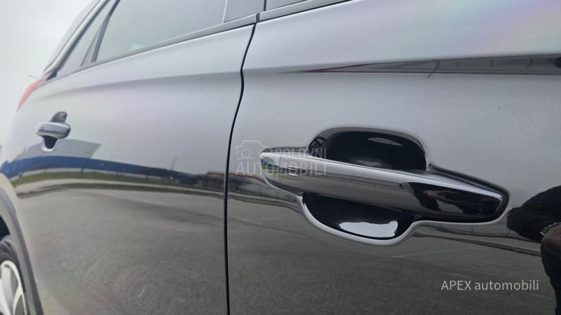 Opel Crossland X  1.2b Vel. Servis