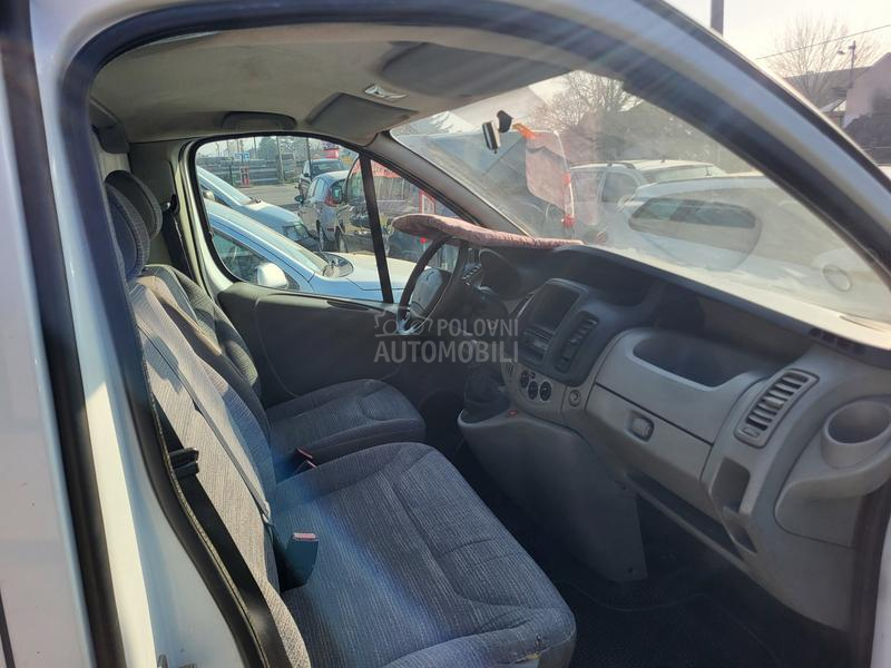 Renault Trafic 