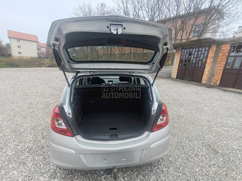 Opel Corsa D 1.3