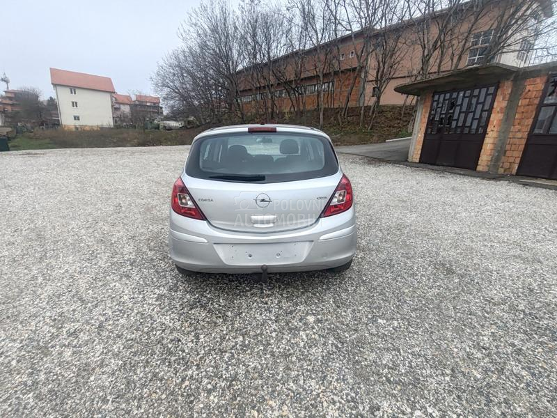 Opel Corsa D 1.3