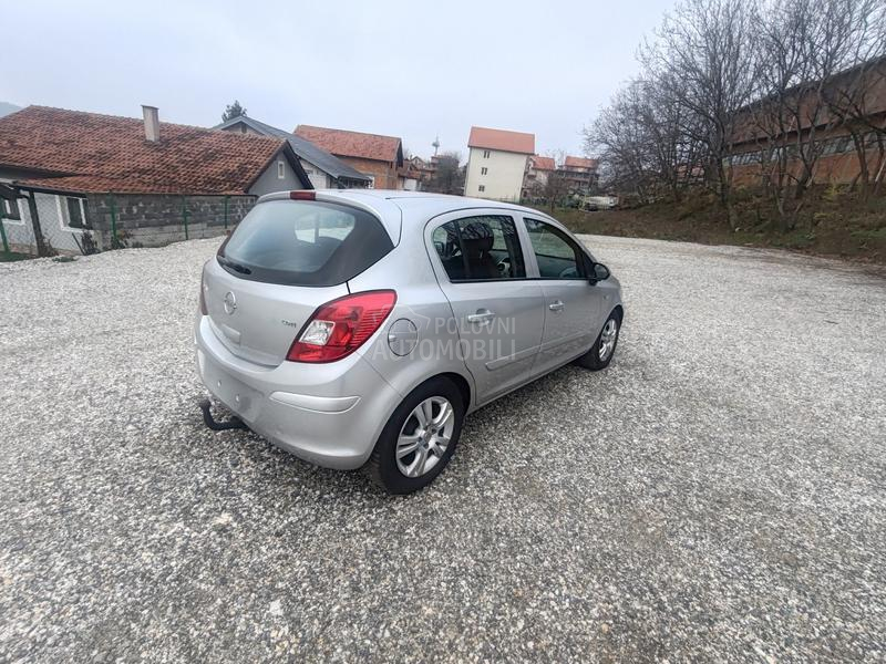 Opel Corsa D 1.3