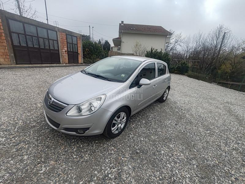 Opel Corsa D 1.3
