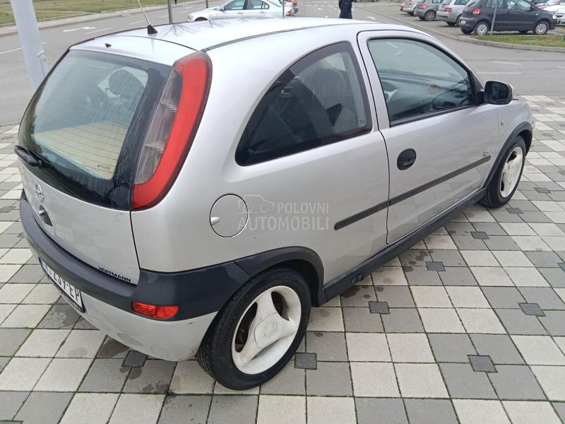 Opel Corsa C 1.0B  Kliima