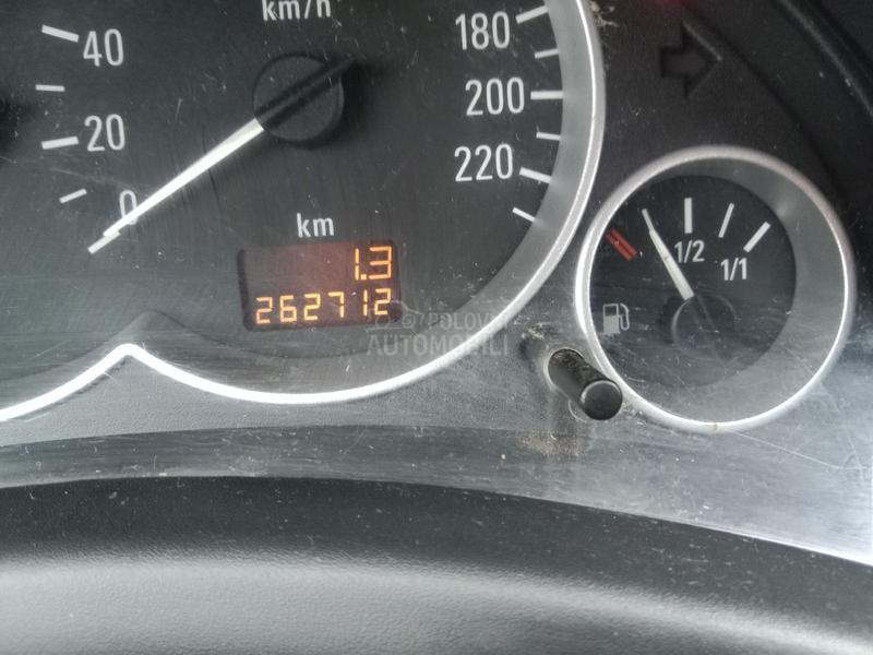 Opel Corsa C 1.0B  Kliima