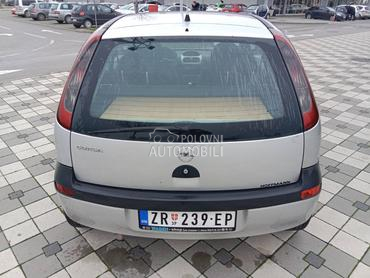 Opel Corsa C 1.0B  Kliima