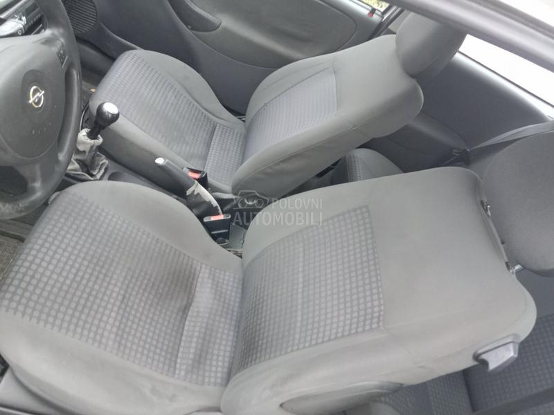 Opel Corsa C 1.0B  Kliima