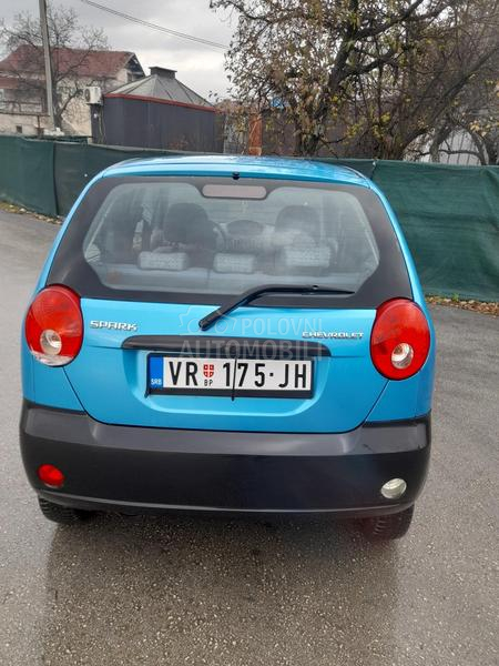 Chevrolet Spark 0.8