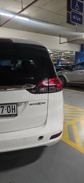 Opel Zafira 