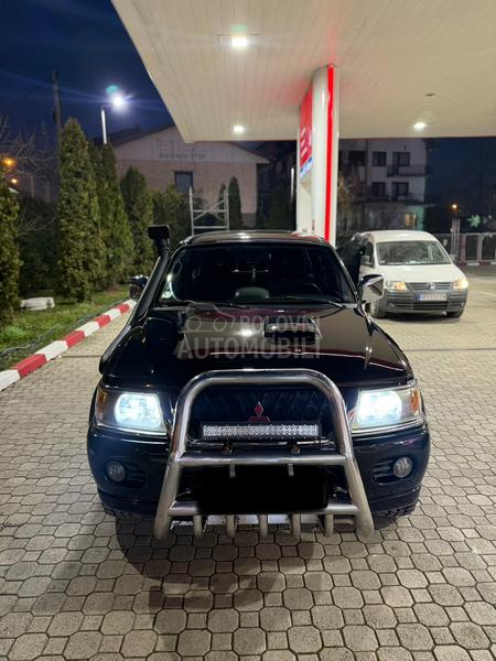 Mitsubishi Pajero Sport 