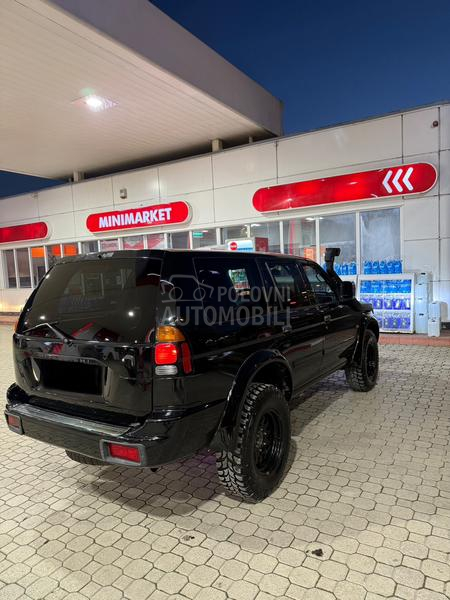 Mitsubishi Pajero Sport 