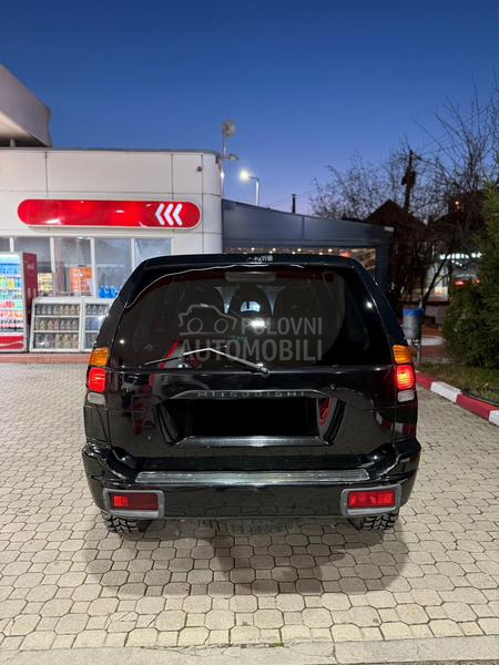 Mitsubishi Pajero Sport 