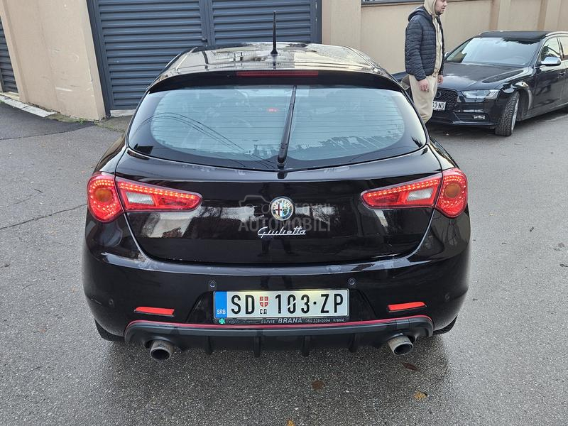 Alfa Romeo Giulietta 