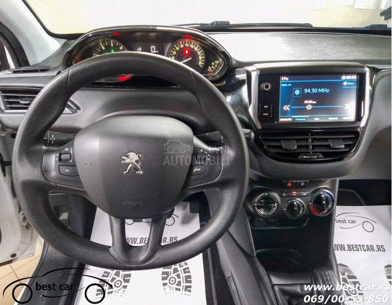 Peugeot 208 4 Sedista N1