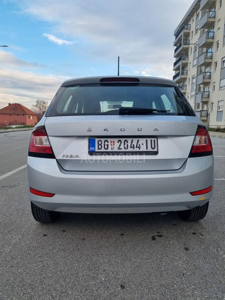 Škoda Fabia 1.0
