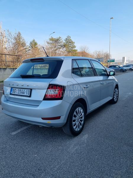 Škoda Fabia 1.0