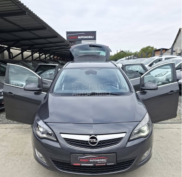Opel Astra J 1.7 CDTI N.A.V.I