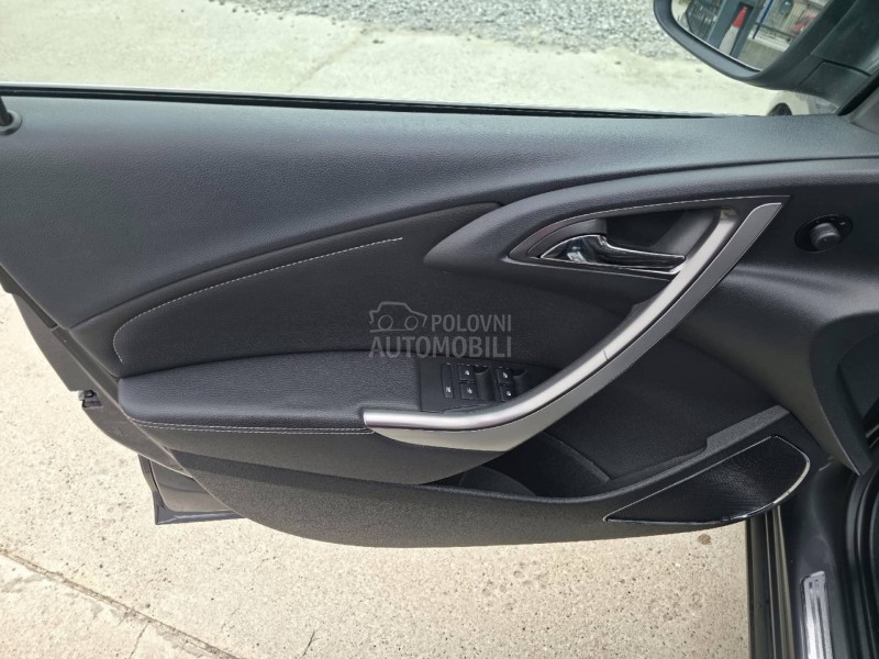 Opel Astra J 1.7 CDTI N.A.V.I