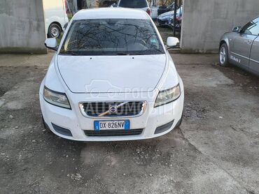 Volvo V50 1.6 D table