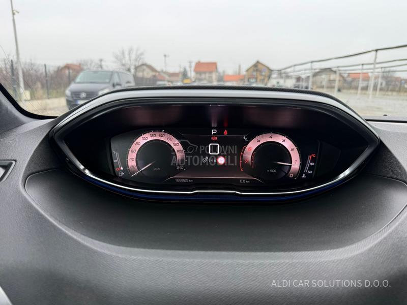 Peugeot 5008 1.6 Puretech GT