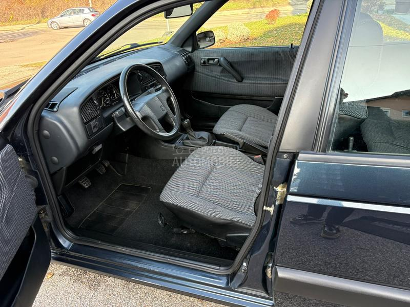 Volkswagen Passat B3 1.6tdi