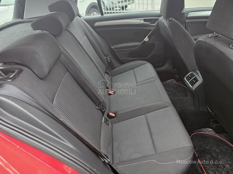Volkswagen Golf 7 