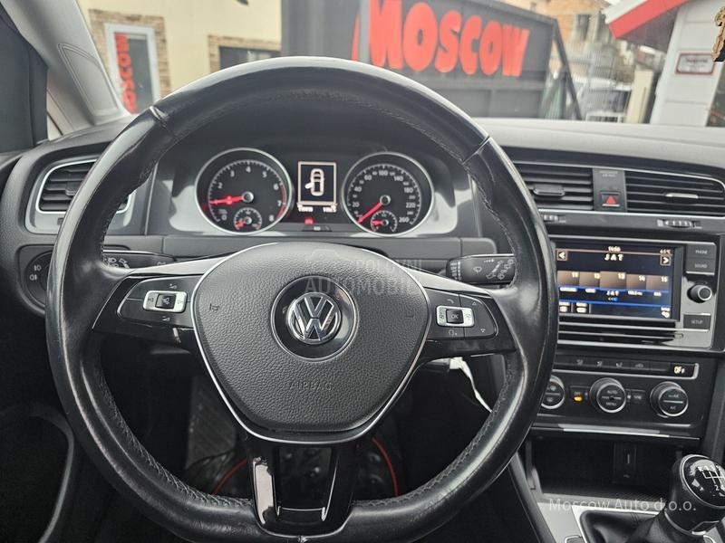 Volkswagen Golf 7 