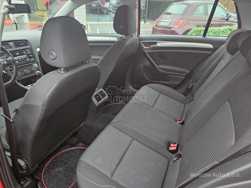 Volkswagen Golf 7 