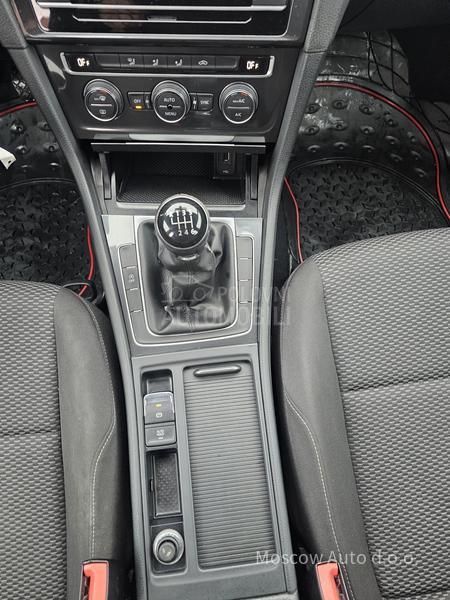 Volkswagen Golf 7 