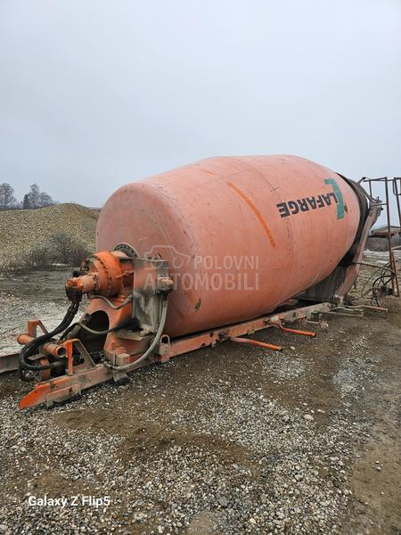 Mercedes Benz 10  kubika