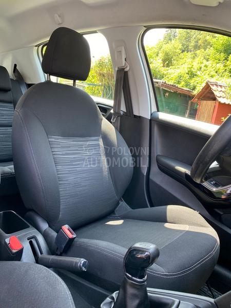 Peugeot 208 1.5