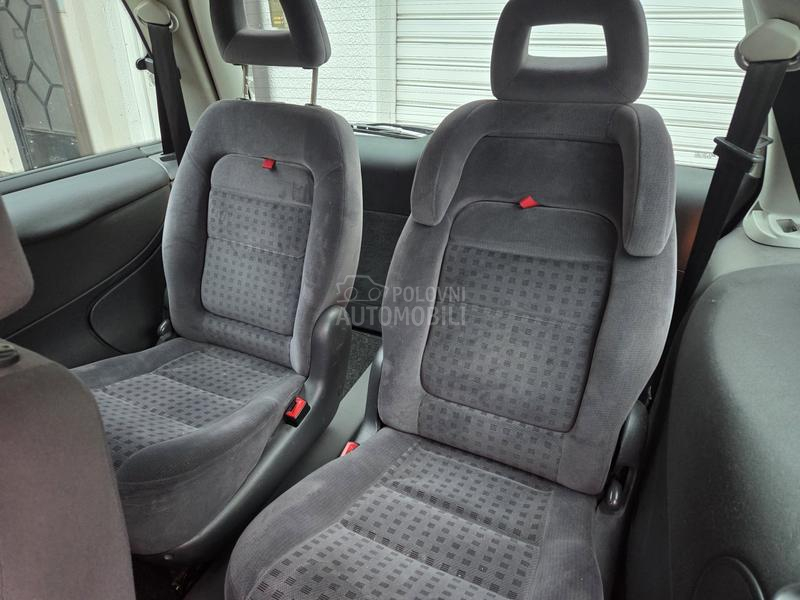 Volkswagen Sharan 2.0 TDI/ 7 SED T O P