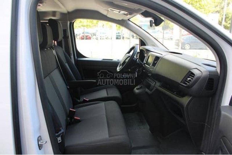 Opel Vivaro 2.0 L 180 A 8