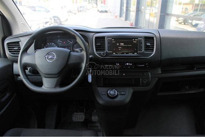 Opel Vivaro 2.0 L 180 A 8
