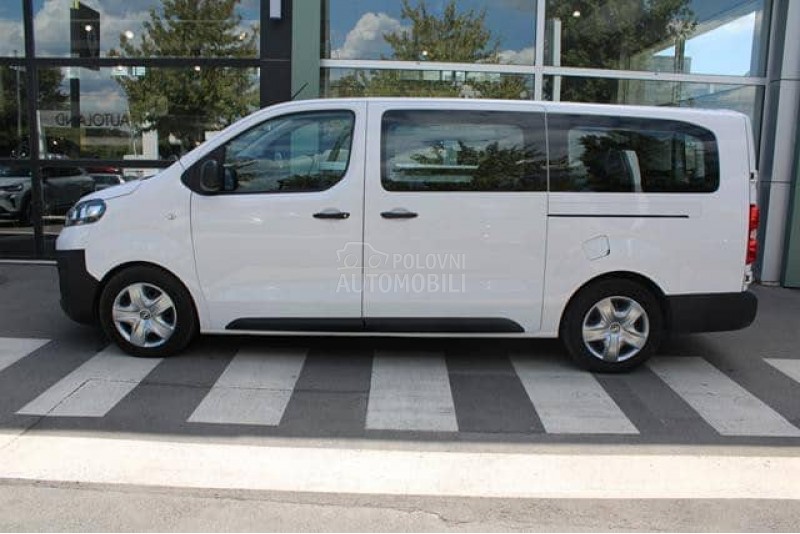 Opel Vivaro 2.0 L 180 A 8