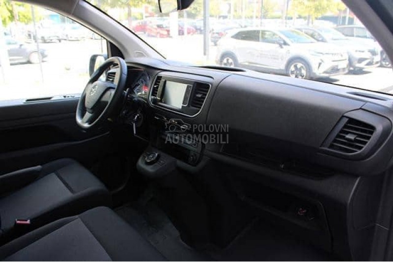 Opel Vivaro 2.0 L 180 A 8