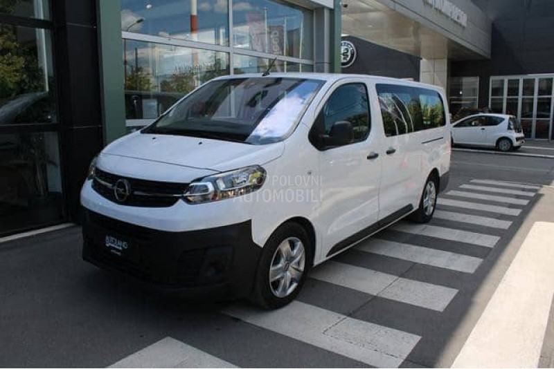 Opel Vivaro 2.0 L 180 A 8