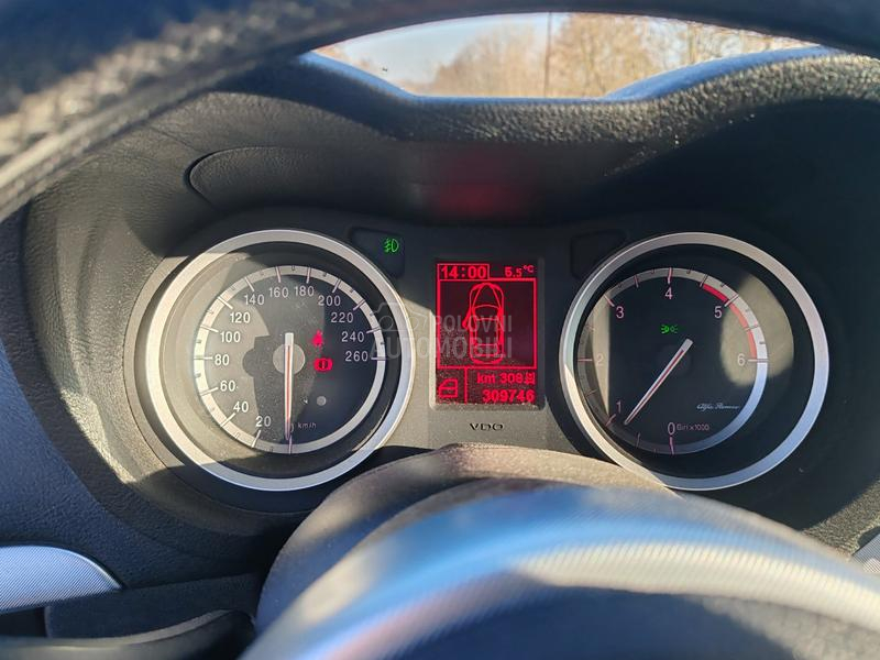 Alfa Romeo 159 1.9 MJTD 8v