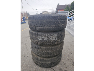 Pirelli 215/55 R18 Zimska
