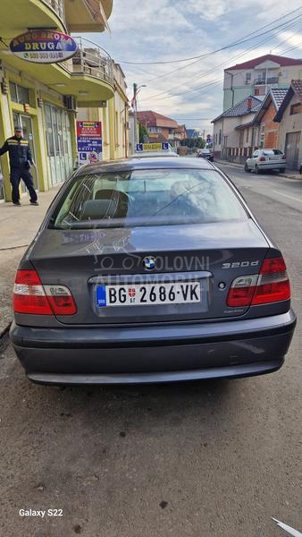 BMW 320 