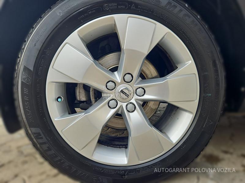 Volvo XC40 T3 1.5   7AT